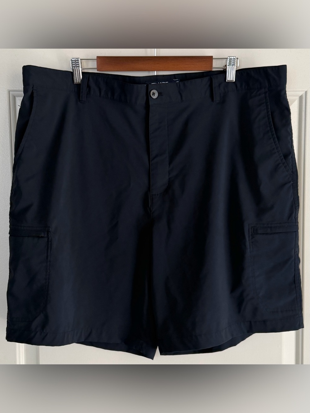 Chaps Men's Navy Cargo Golf Shorts